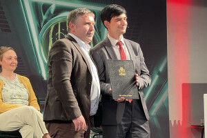 UCD quantum computing spin-out wins prestigious Institute of Physics prize